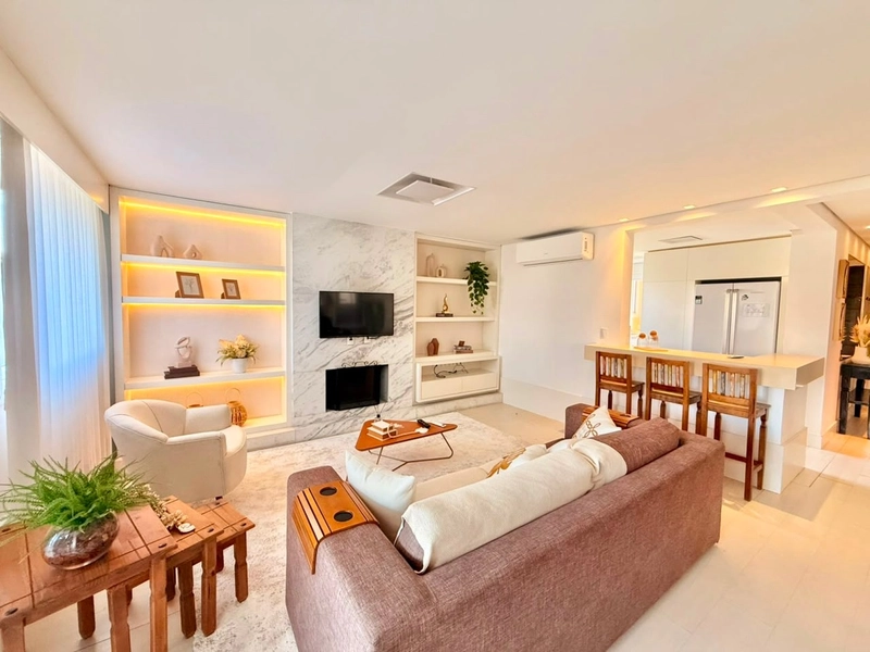 SOBRADO DE 5 DORMITÓRIOS NO CONDOMINIO ROSSI: 2ª foto da galeria de imagens do imóvel