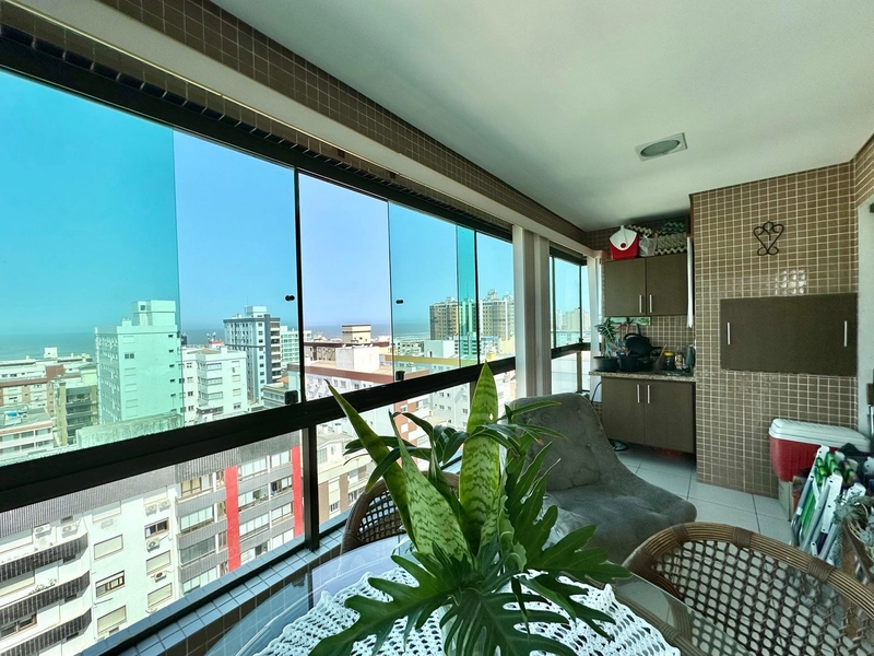 NOVIDADE A VENDA COM VISTA PARA O MAR NO BAIRRO CENTRO: 4ª foto da galeria de imagens do imóvel