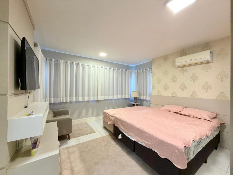 APARTAMENTO GRANDE PERTINHO DO MAR: 17ª foto da galeria de imagens do imóvel