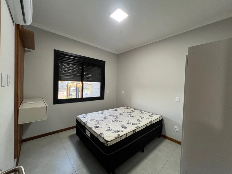 CASA 2 DORMITÓRIOS A VENDA: 2ª foto da galeria de imagens do imóvel