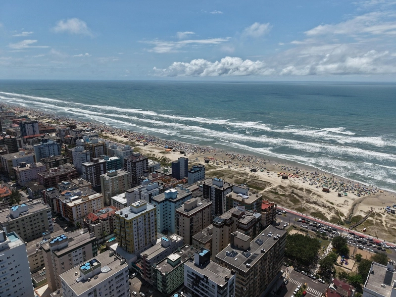 APARTAMENTO À VENDA  PRÓXIMO AO MAR COM TERRACÃO: 29ª foto da galeria de imagens do imóvel