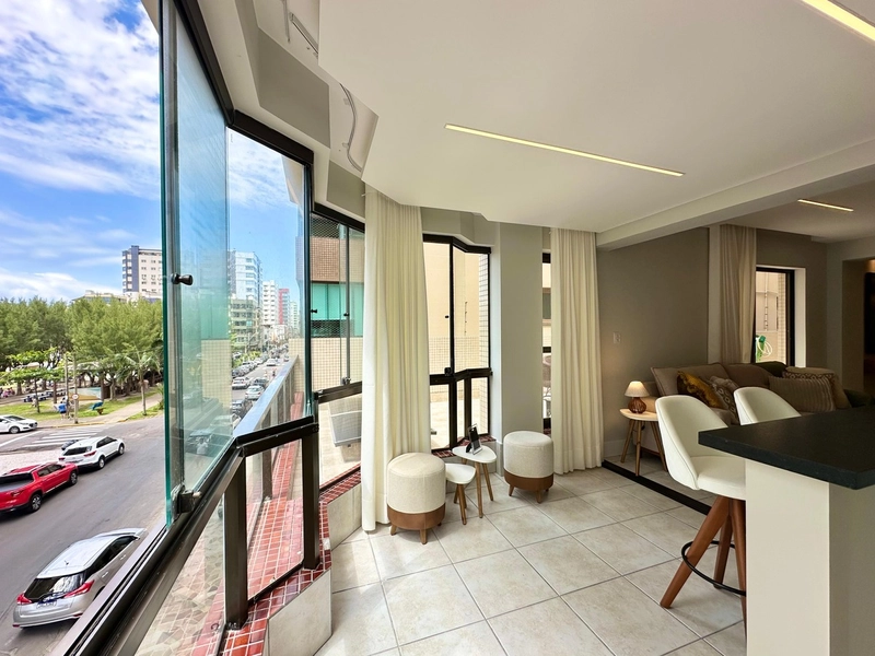 APARTAMENTO À VENDA  PRÓXIMO AO MAR COM TERRACÃO: 1ª foto da galeria de imagens do imóvel
