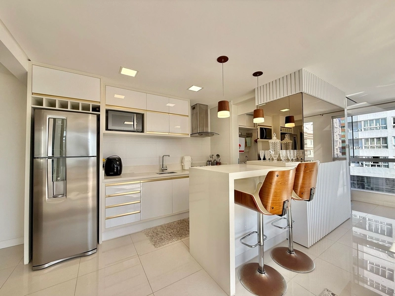 APARTAMENTO DE ESQUINA NA AV. ARARIBÓIA: 8ª foto da galeria de imagens do imóvel