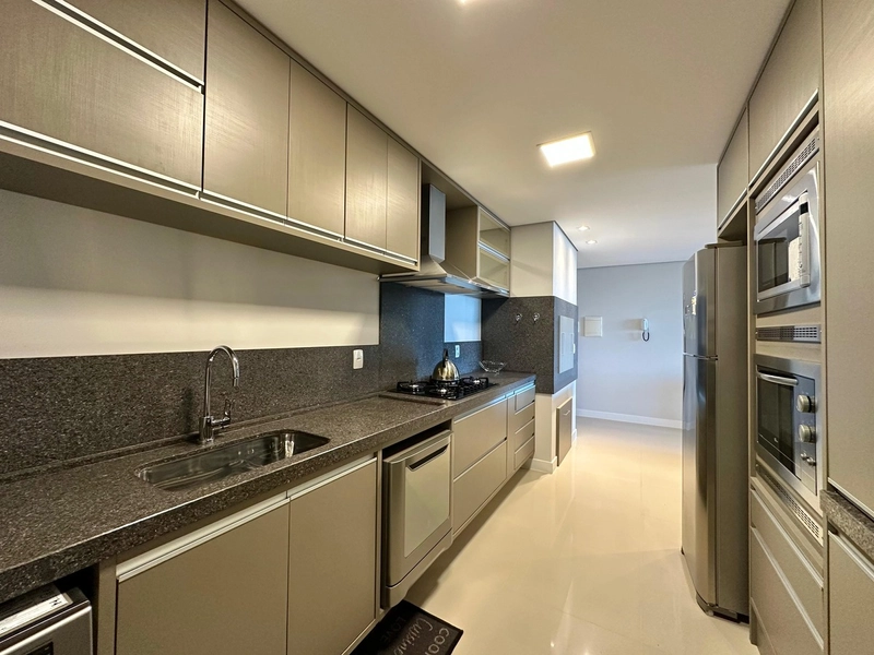 APARTAMENTO À VENDA  NA AVENIDA CENTRAL DE ATLÂNTIDA!: 15ª foto da galeria de imagens do imóvel