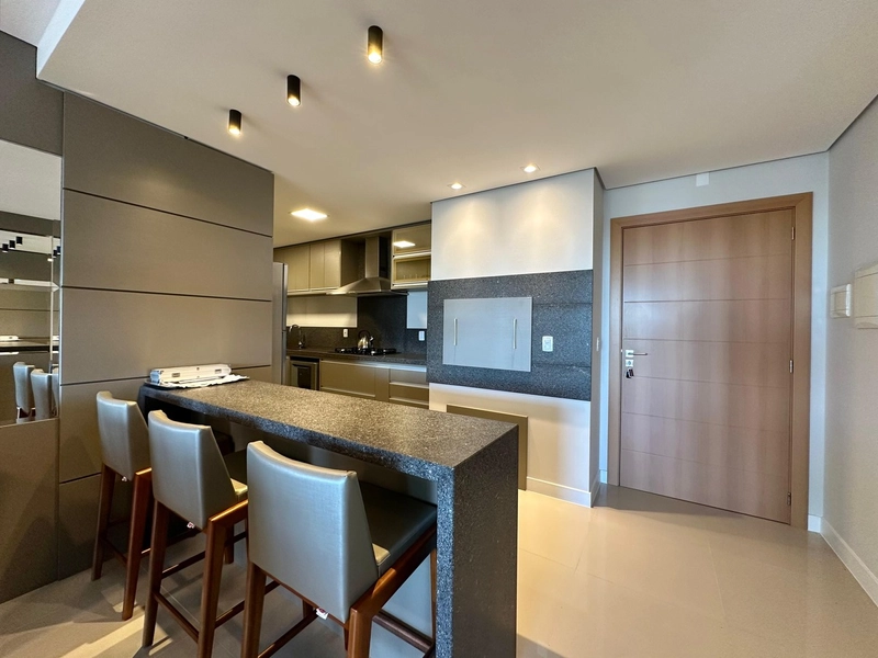 APARTAMENTO À VENDA  NA AVENIDA CENTRAL DE ATLÂNTIDA!: 12ª foto da galeria de imagens do imóvel