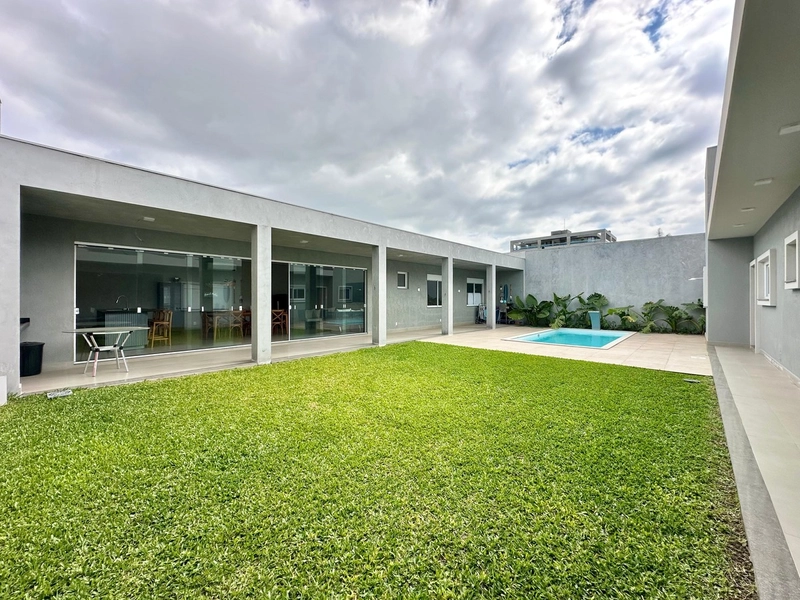 CASA À VENDA EM ATLÂNTIDA: 16ª foto da galeria de imagens do imóvel