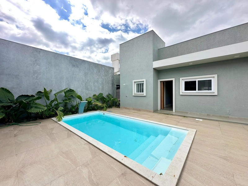 CASA À VENDA EM ATLÂNTIDA: 13ª foto da galeria de imagens do imóvel