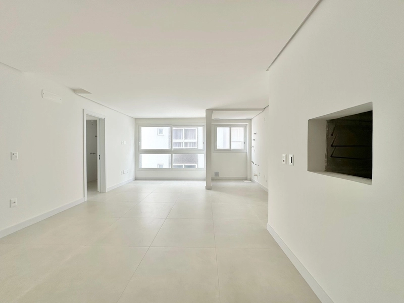 APARTAMENTO À VENDA  Bairro Navegantes: 1ª foto da galeria de imagens do imóvel