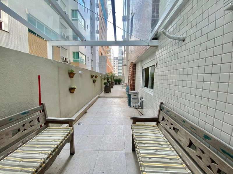 DE FRENTE NO CENTRO AO LADO DA AVENIDA ARARIGBOIA: 16ª foto da galeria de imagens do imóvel