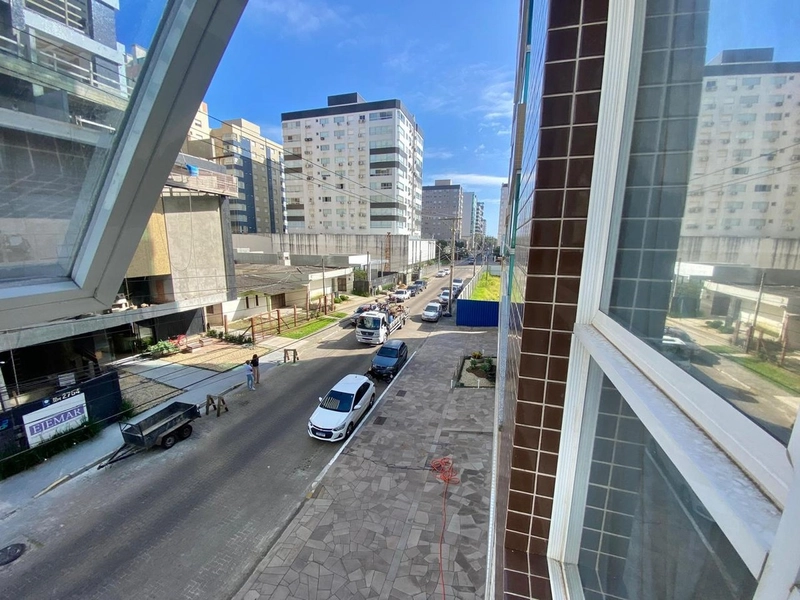 DE FRENTE NO CENTRO AO LADO DA AVENIDA ARARIGBOIA: 8ª foto da galeria de imagens do imóvel