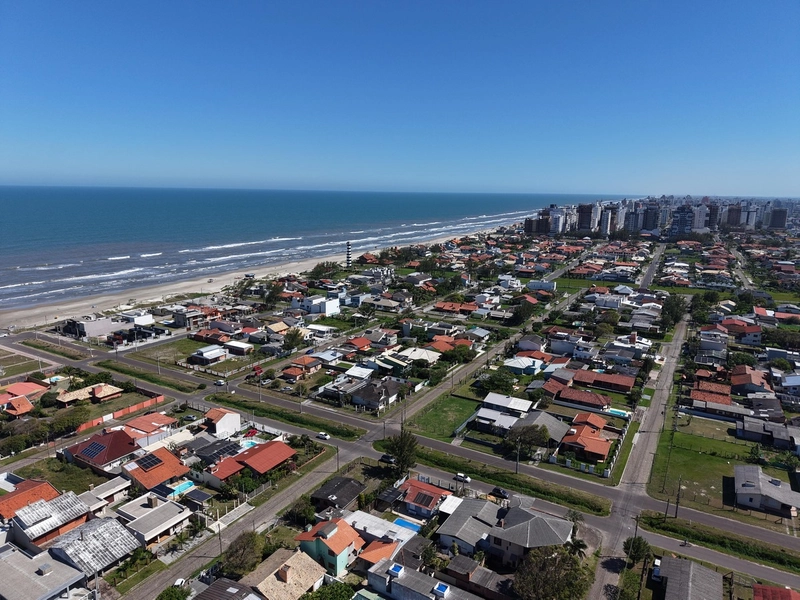 CASA À VENDA, LADO MAR   BAIRRO ARAÇÁ !!  TERRENO INTEIRO 15x30m2: 28ª foto da galeria de imagens do imóvel