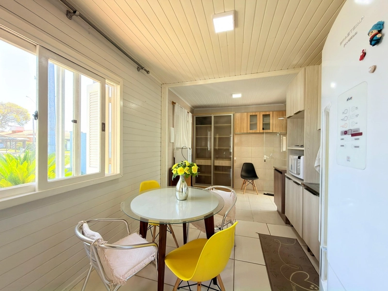CASA À VENDA, LADO MAR   BAIRRO ARAÇÁ !!  TERRENO INTEIRO 15x30m2: 4ª foto da galeria de imagens do imóvel