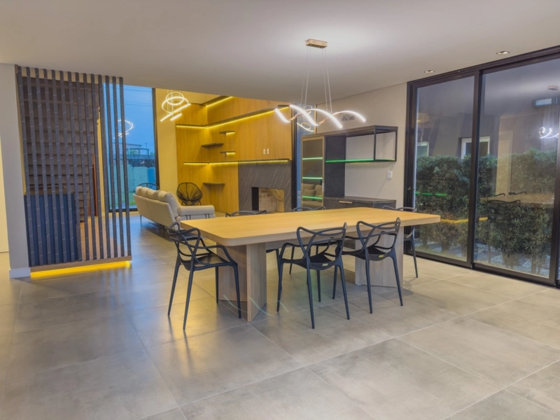 Sobrado de Alto Padrão no Condomínio Riviera – Xangri-Lá: 5ª foto da galeria de imagens do imóvel