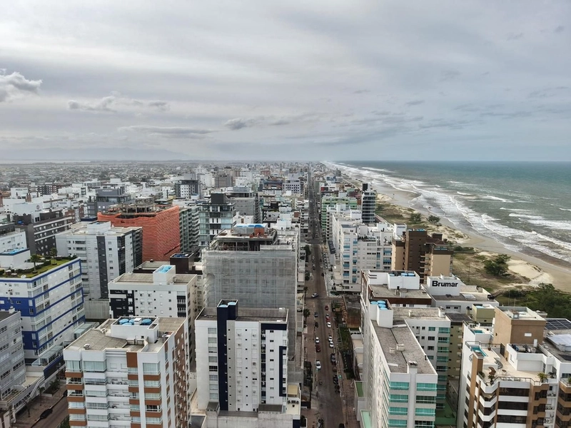NA DIVISA COM ATLÂNTIDA A POUCOS PASSOS DA BEIRA MAR: 26ª foto da galeria de imagens do imóvel