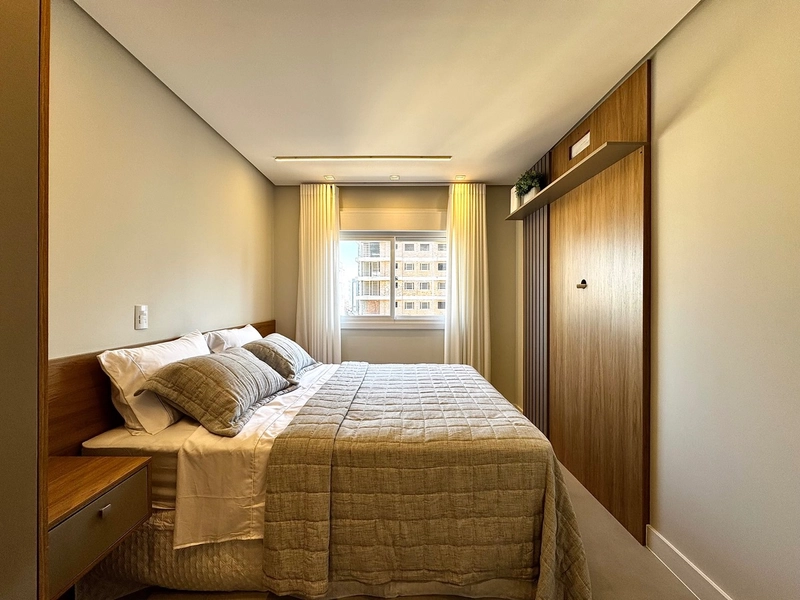 Apartamento 2 Dormitórios com Suíte | A 1 Quadra do Mar | Zona Nova –: 7ª foto da galeria de imagens do imóvel