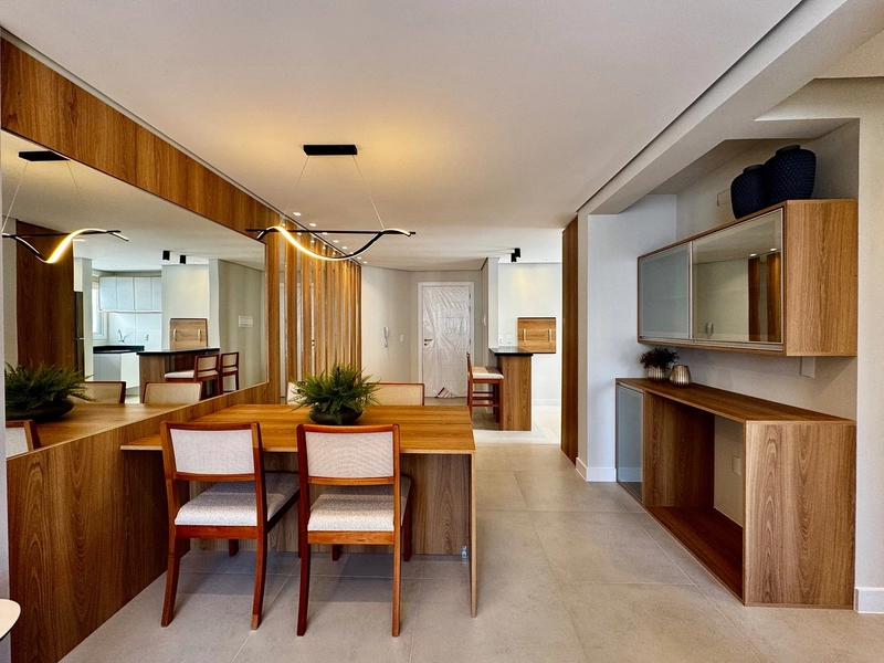 Apartamento 2 Dormitórios com Suíte | A 1 Quadra do Mar | Zona Nova –: 10ª foto da galeria de imagens do imóvel