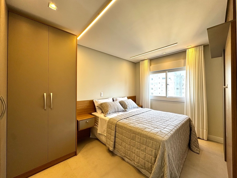 Apartamento 2 Dormitórios com Suíte | A 1 Quadra do Mar | Zona Nova –: 9ª foto da galeria de imagens do imóvel