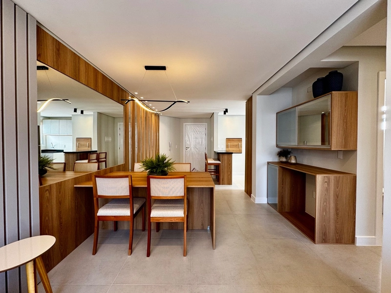 Apartamento 2 Dormitórios com Suíte | A 1 Quadra do Mar | Zona Nova –: 19ª foto da galeria de imagens do imóvel