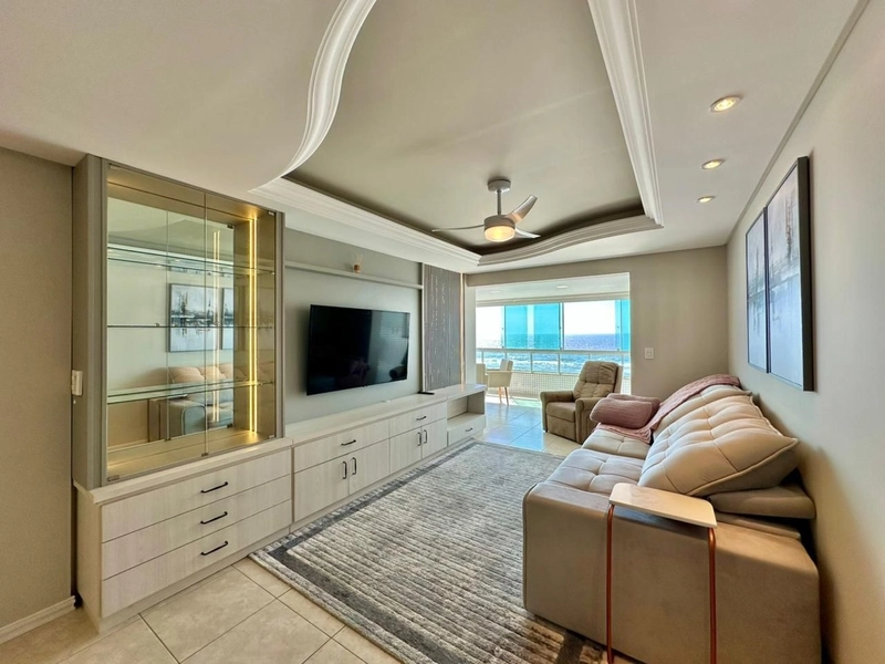 APARTAMENTO À VENDA  BEIRA MAR: 1ª foto da galeria de imagens do imóvel