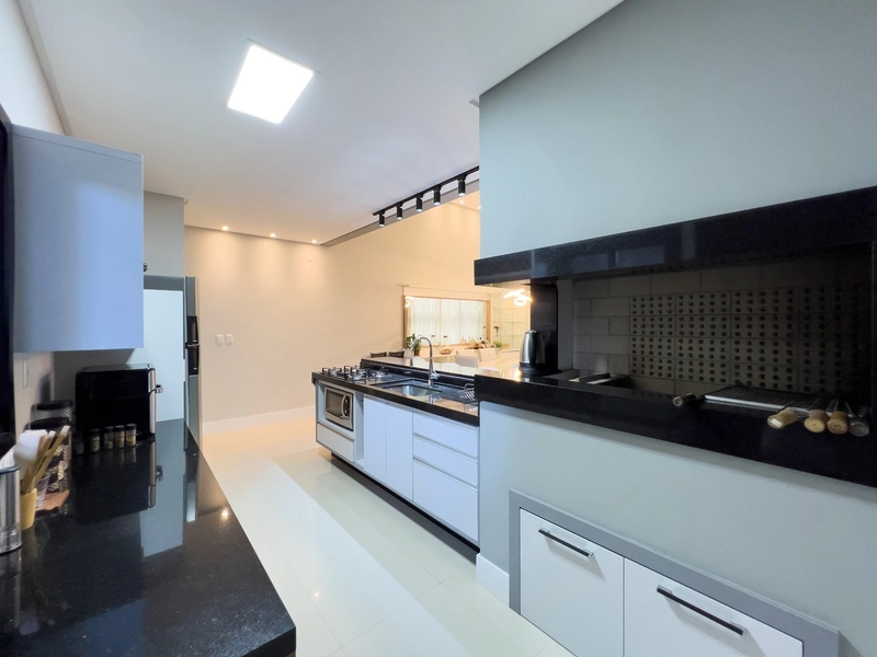 Linda casa no bairro araça: 4ª foto da galeria de imagens do imóvel