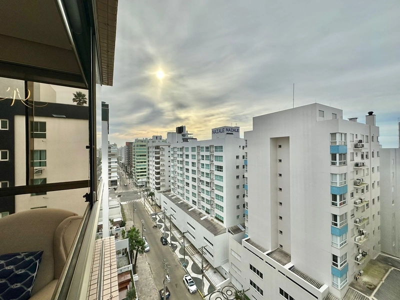 DE ESQUINA NO BAIRRO MAIS NOBRE DA PRAIA: 5ª foto da galeria de imagens do imóvel