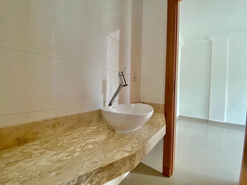 MAGNIFICO APARTAMENTO A BEIRA MAR!!!!: 4ª foto da galeria de imagens do imóvel