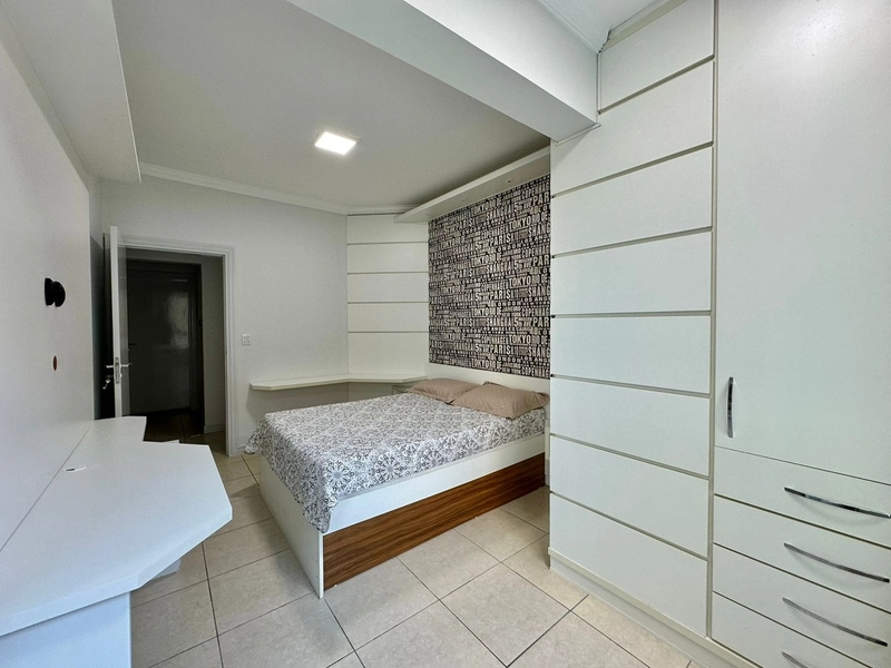 APARTAMENTO COM SACADA E VISTA MAR!: 16ª foto da galeria de imagens do imóvel