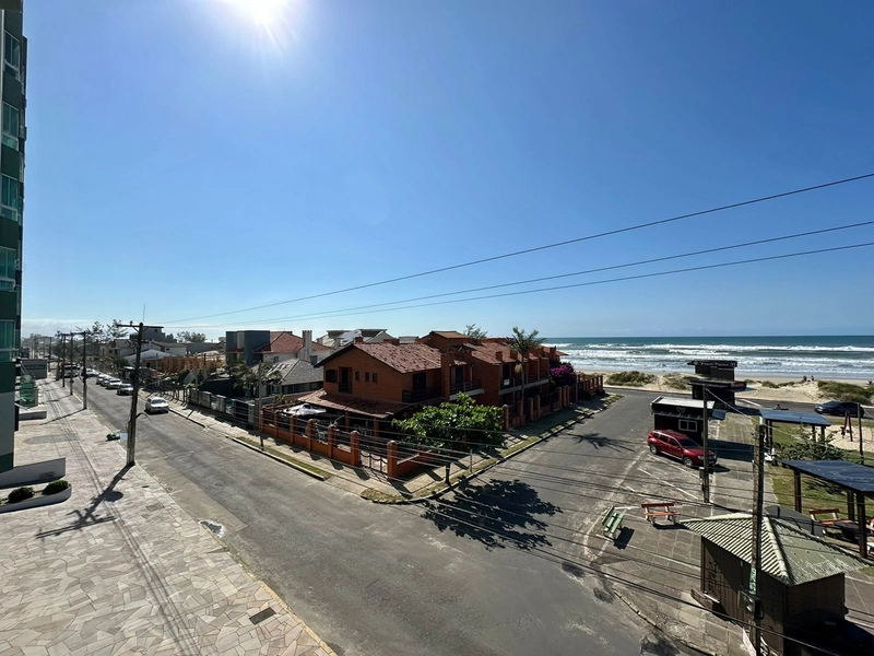 APARTAMENTO COM SACADA E VISTA MAR!: 8ª foto da galeria de imagens do imóvel