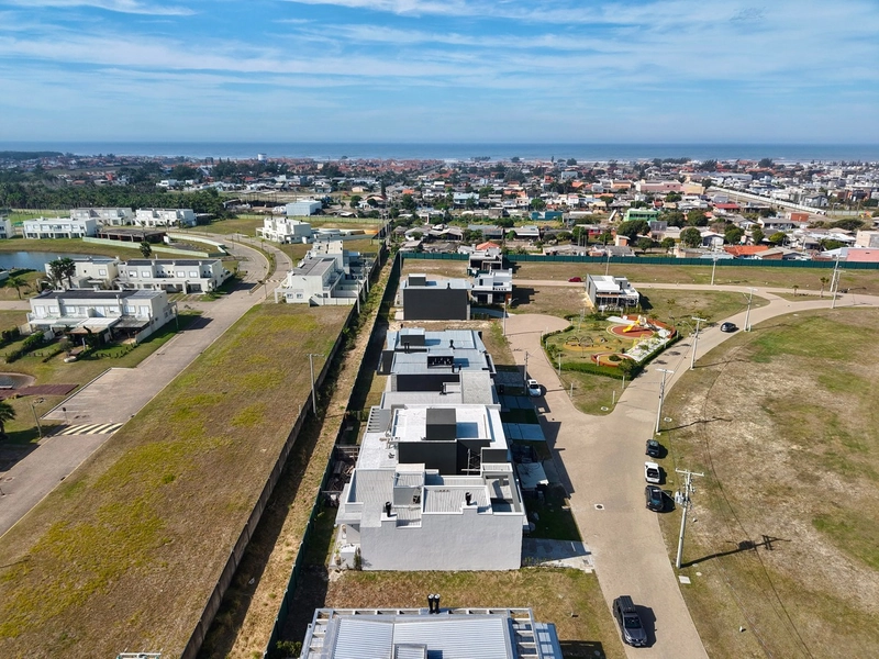 VENDO CASA TÉRREA DE ALTO PADRÃO: 40ª foto da galeria de imagens do imóvel