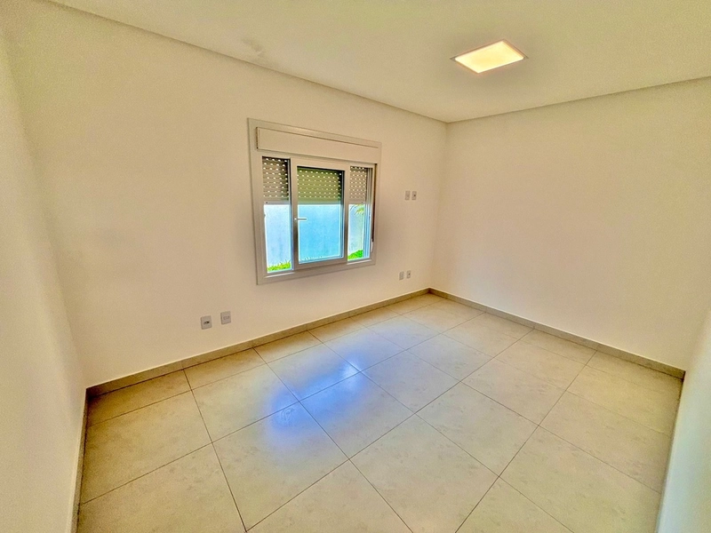 Casa 2 dormitórios à venda no Jardim Beira Mar – 2 quadras do mar: 2ª foto da galeria de imagens do imóvel