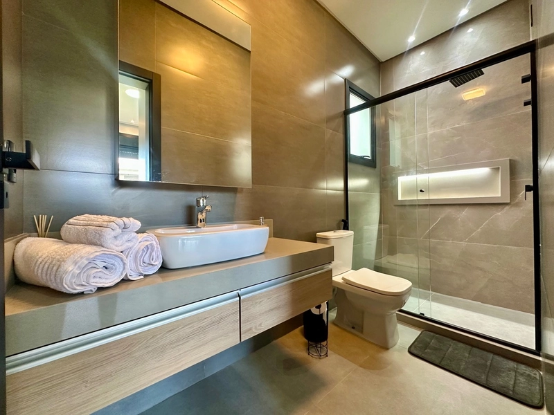 CASA EM CONDOMÍNIO FECHADO!: 4ª foto da galeria de imagens do imóvel