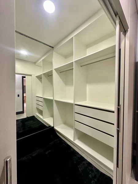 CASA EM CONDOMÍNIO FECHADO!: 2ª foto da galeria de imagens do imóvel