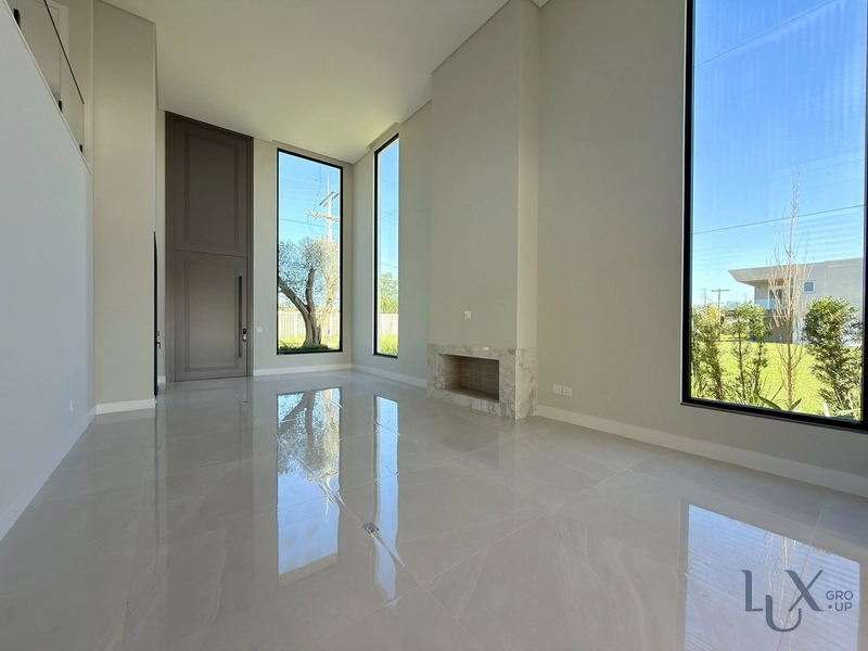 SOBRADO NEOCLÁSSICO À VENDA! 5 SUÍTES • ACESSO À LAGOA • 401 M²: 10ª foto da galeria de imagens do imóvel