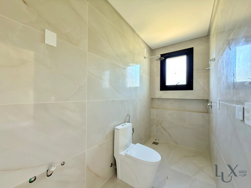 SOBRADO NEOCLÁSSICO À VENDA! 5 SUÍTES • ACESSO À LAGOA • 401 M²: 28ª foto da galeria de imagens do imóvel