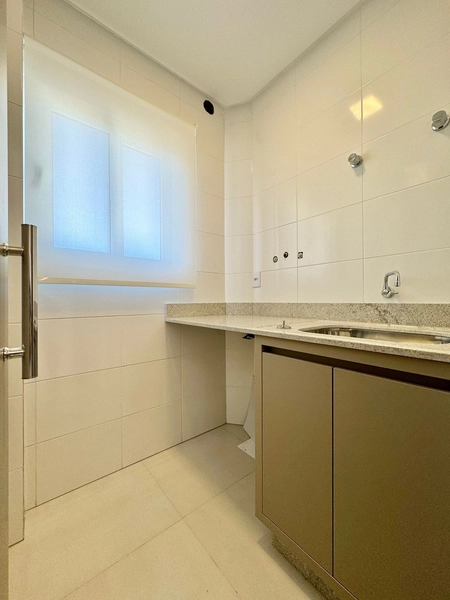 Apartamento de frente com vista mar e serra: 20ª foto da galeria de imagens do imóvel
