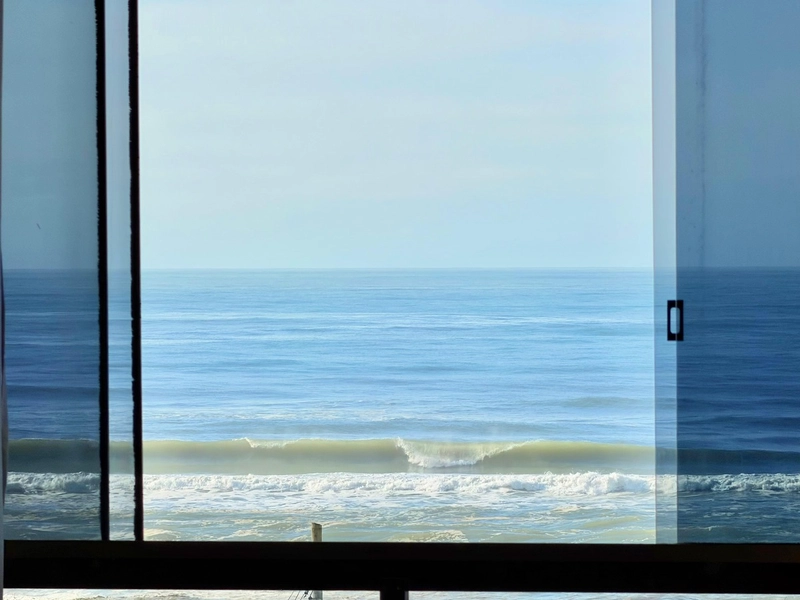 APARTAMENTO À BEIRA MAR CAPÃO DA CANOA: 3ª foto da galeria de imagens do imóvel