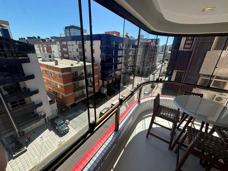 APARTAMENTO DE FRENTE NO CENTRO DA CIDADE: 5ª foto da galeria de imagens do imóvel