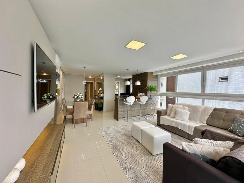 APARTAMENTO À VENDA COM SACADA ABERTA DE FRENTE: 7ª foto da galeria de imagens do imóvel