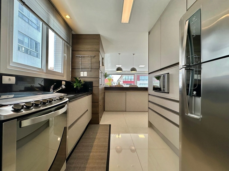 APARTAMENTO À VENDA COM SACADA ABERTA DE FRENTE: 10ª foto da galeria de imagens do imóvel