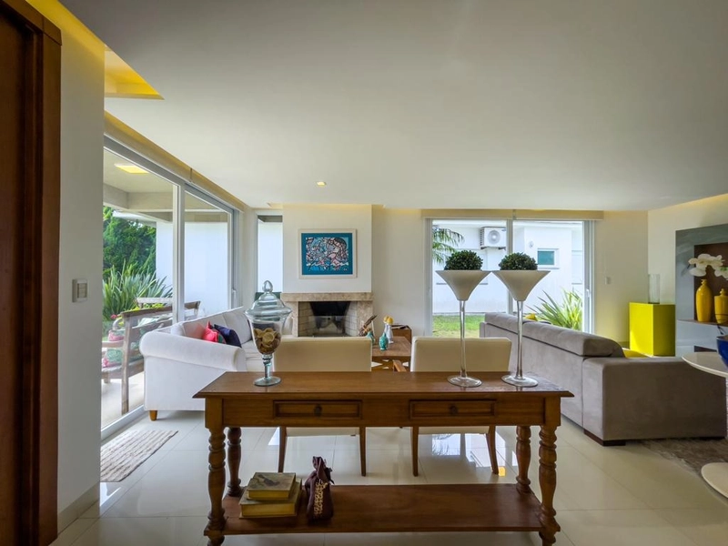 CASA TÉRRE BEM LOCALIZADA: 32ª foto da galeria de imagens do imóvel