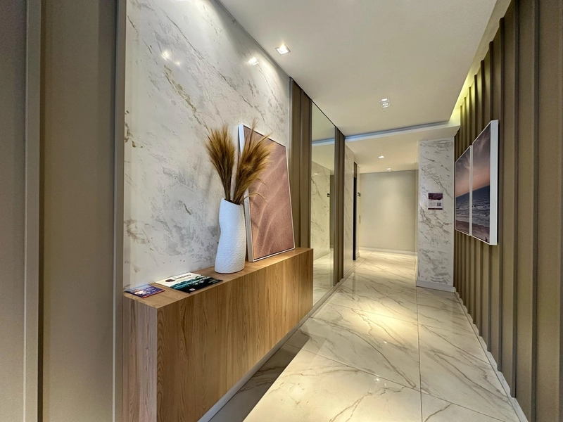 APARTAMENTO À VENDA COM TERRAÇO E INFRA COM  PISCINA E VISTA PARA O MA: 23ª foto da galeria de imagens do imóvel