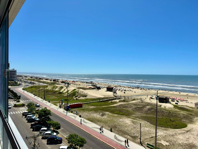APARTAMENTO À VENDA BEIRA MAR , SACADA FRENTE MAR E VISTA INCRÍVEL: 7ª foto da galeria de imagens do imóvel