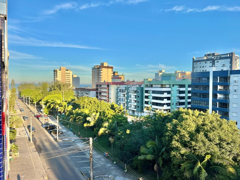Apartamento de 03 dormitórios de frente pra Praça Flávio Boianoowisky: 3ª foto da galeria de imagens do imóvel
