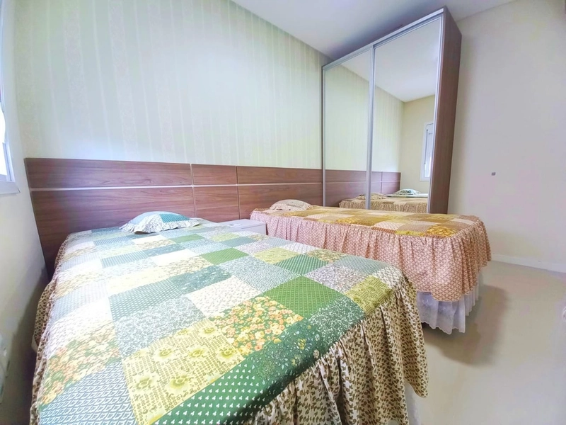 BAITA APARTAMENTO JUNTO A PRAÇA BASSANI: 1ª foto da galeria de imagens do imóvel