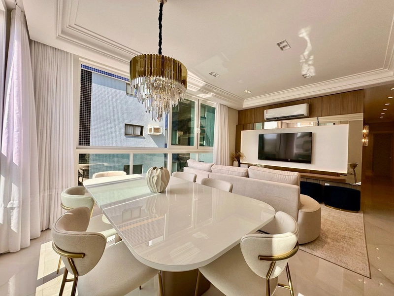 APARTAMENTO FINAMENTE MOBILIADO E DECORADO: 26ª foto da galeria de imagens do imóvel