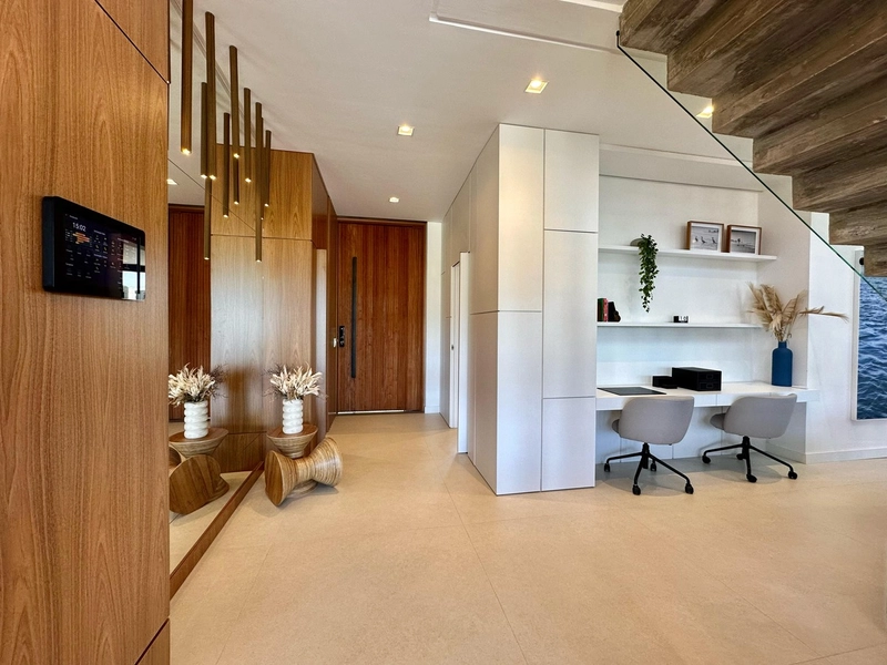 NOVIDADE  CONDOMÍNIO SENSE SOBRADO BEIRA LAGO  À VENDA: 2ª foto da galeria de imagens do imóvel
