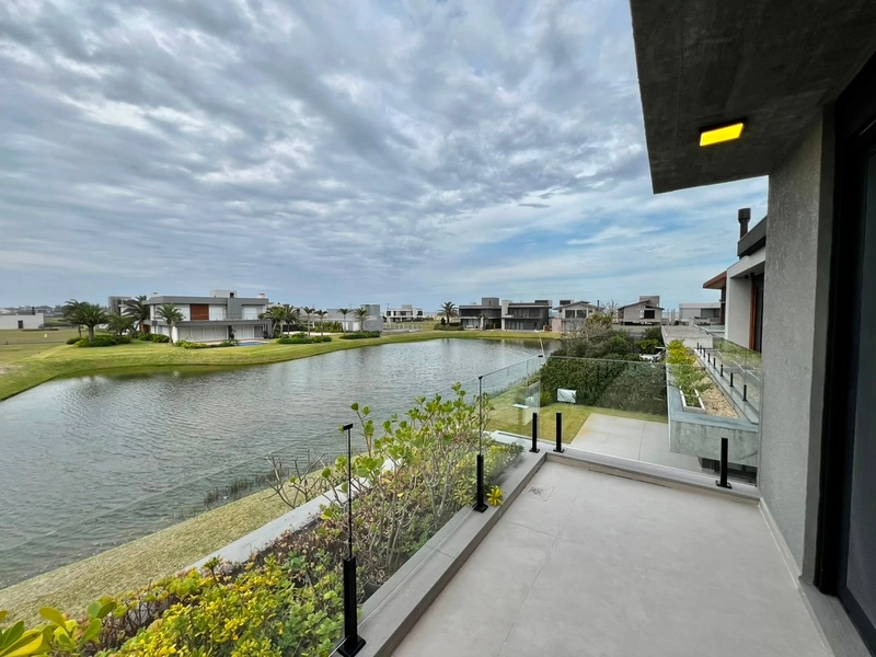 EXCELENTE OPORTUNIDADE EM CONDOMINIO BEIRA MAR DE ALTISSIMO PADRÃO: 1ª foto da galeria de imagens do imóvel