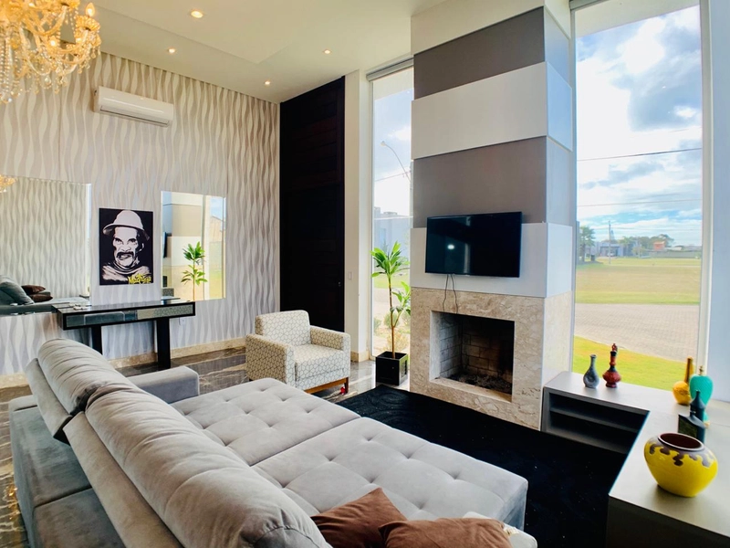 casa em condomínio mobiliada e decorada: 1ª foto da galeria de imagens do imóvel