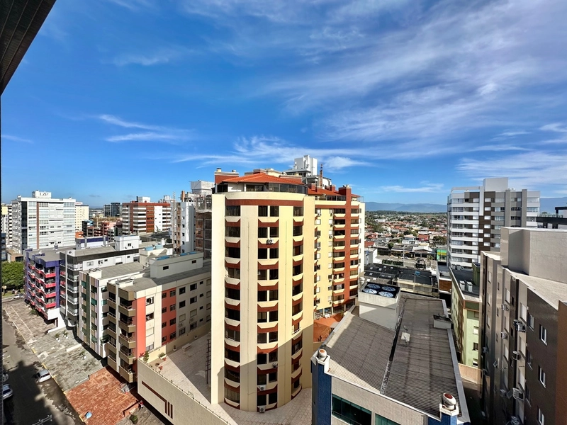 SACADA DE FRENTE JUNTO A PRAÇA COM INFRAESTRUTURA: 14ª foto da galeria de imagens do imóvel
