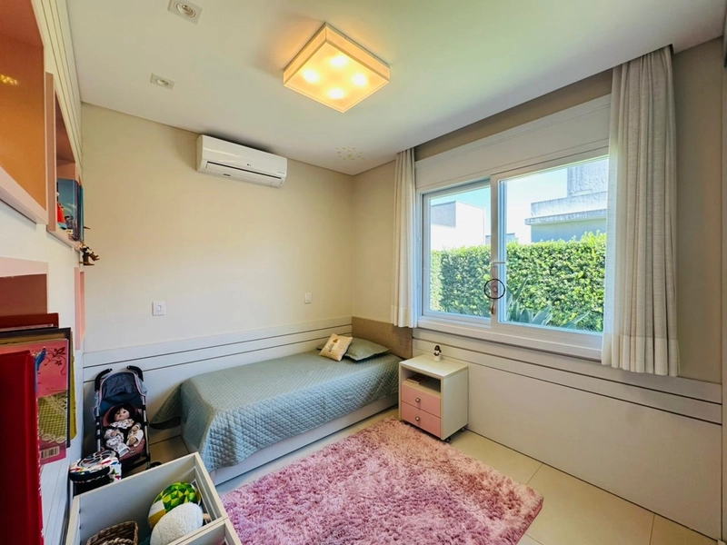CASA EM CONDOMÍNIO FECHADO DE R$ 2.300.000,00 POR R$ 1.970.000,00: 32ª foto da galeria de imagens do imóvel